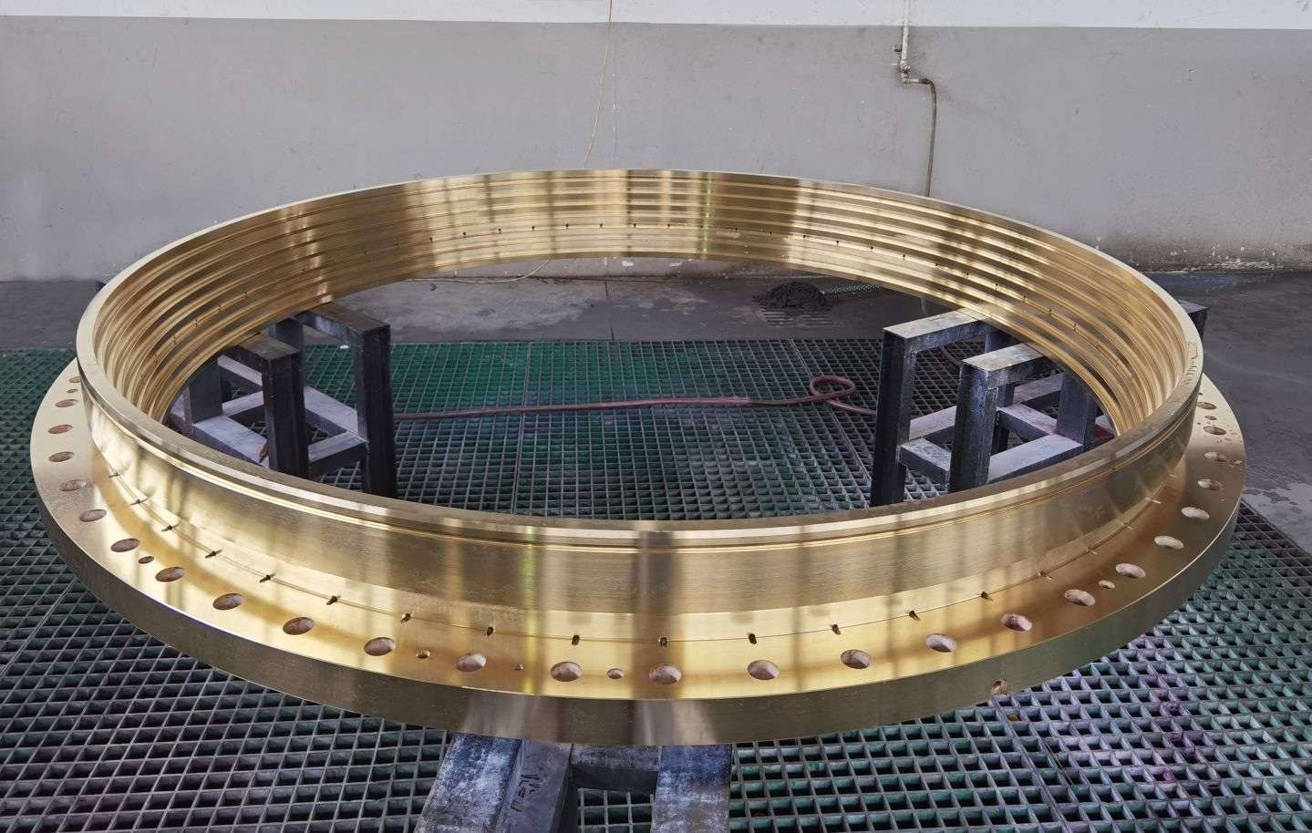 c95400 aluminium bronze bushing in hydroelectric unit